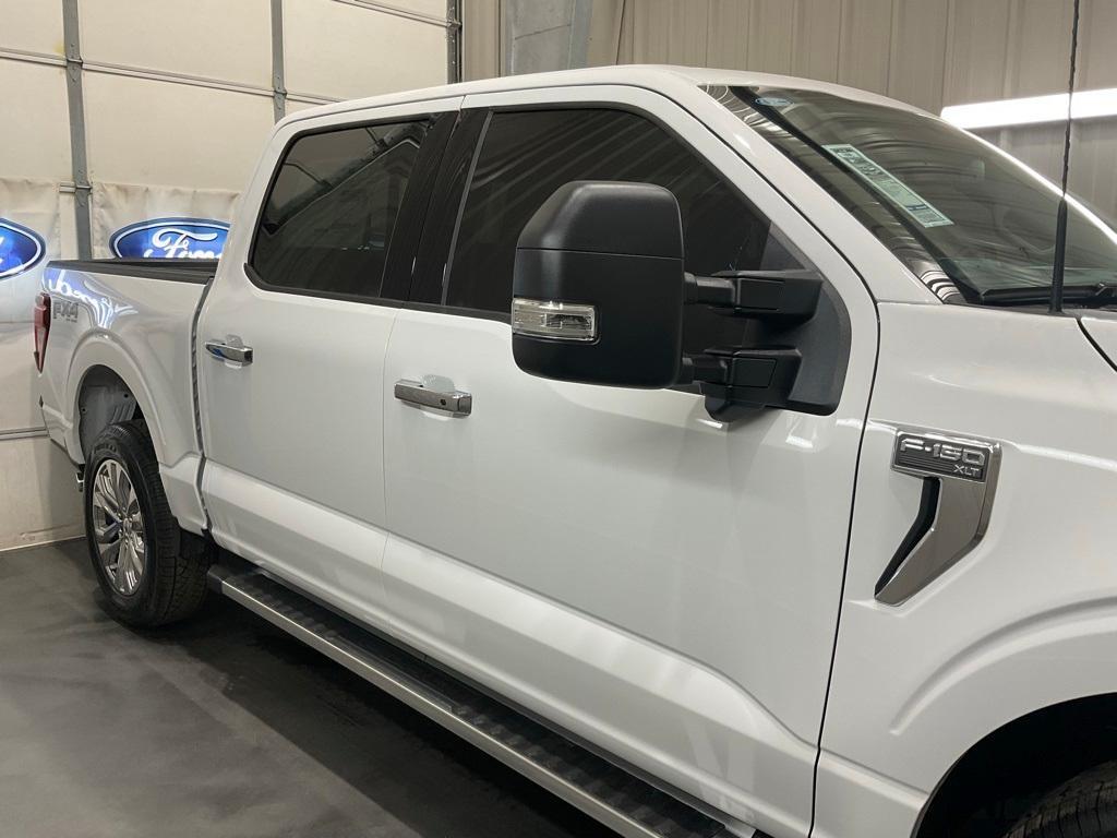 new 2025 Ford F-150 car, priced at $61,671
