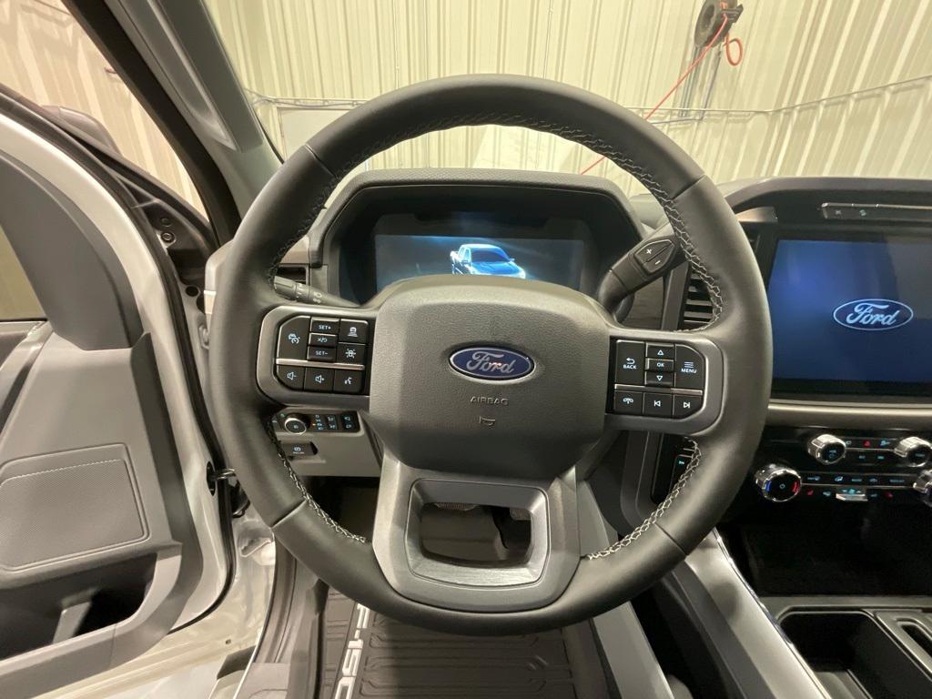 new 2025 Ford F-150 car, priced at $61,671