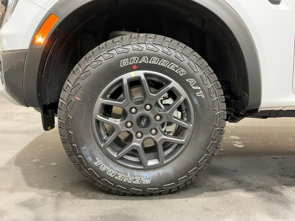 new 2025 Ford Ranger car, priced at $41,990