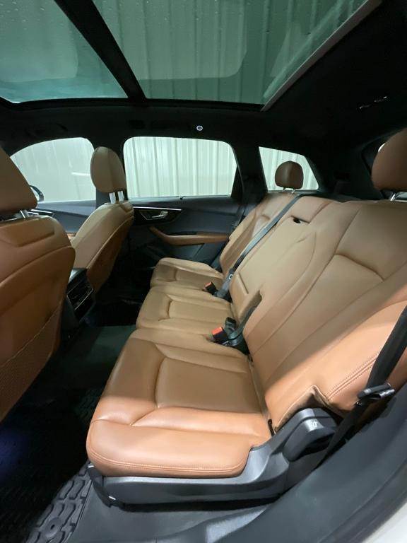 used 2022 Audi Q7 car, priced at $33,750