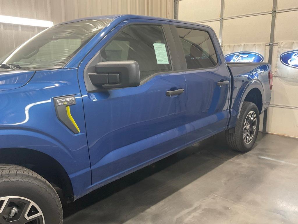 new 2024 Ford F-150 car, priced at $45,198