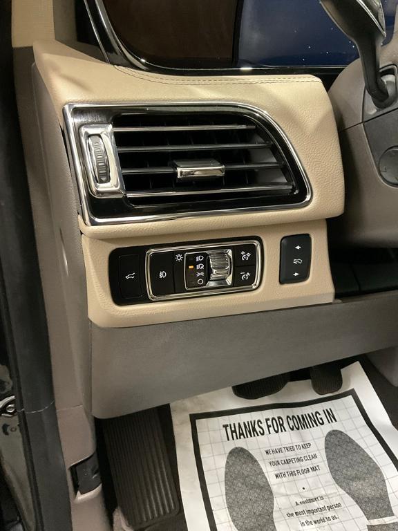 used 2024 Lincoln Navigator L car, priced at $68,800