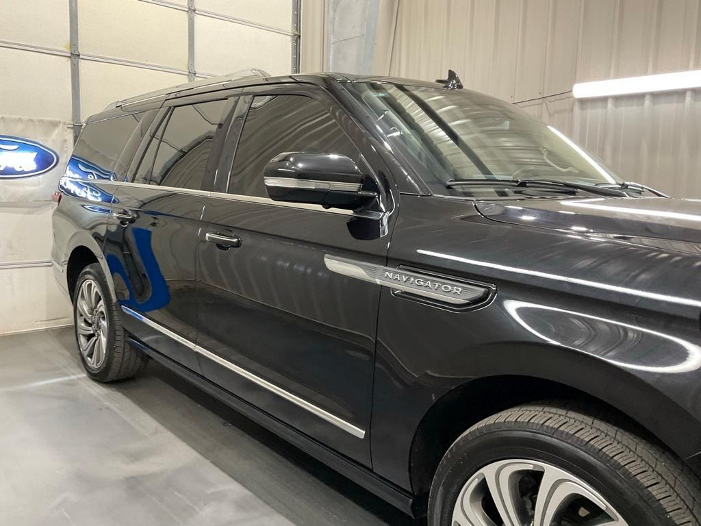 used 2024 Lincoln Navigator L car, priced at $68,800