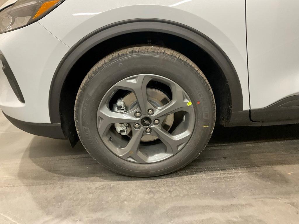 new 2026 Ford Escape car, priced at $32,000