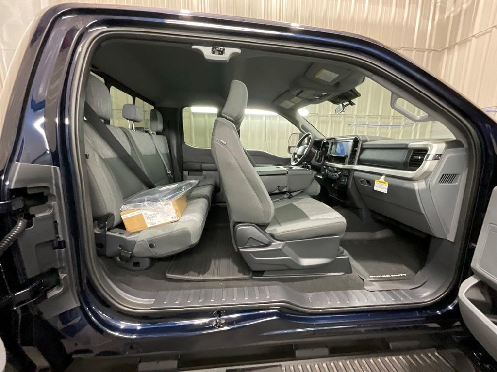 new 2025 Ford F-250 car, priced at $68,485