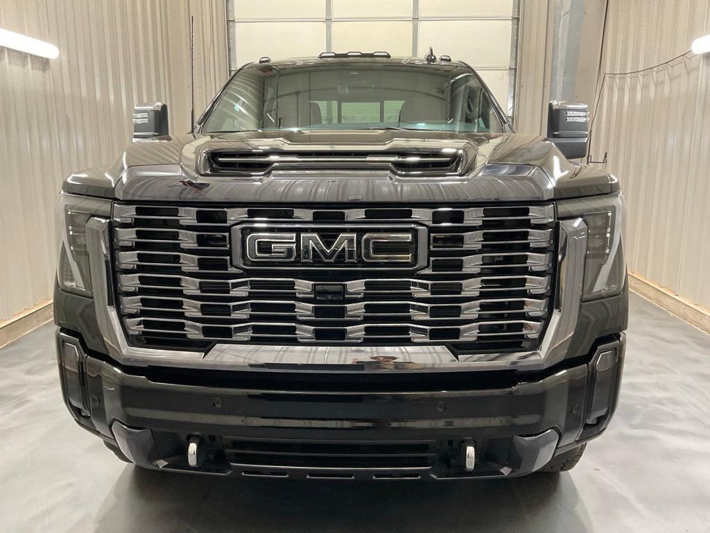 used 2024 GMC Sierra 2500 car, priced at $86,180