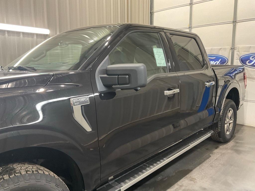 new 2024 Ford F-150 car, priced at $49,615