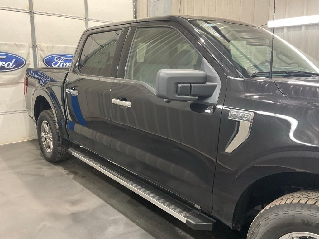 new 2024 Ford F-150 car, priced at $49,615