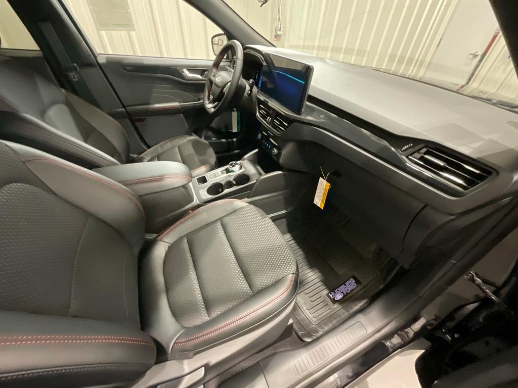 new 2025 Ford Escape car, priced at $30,485