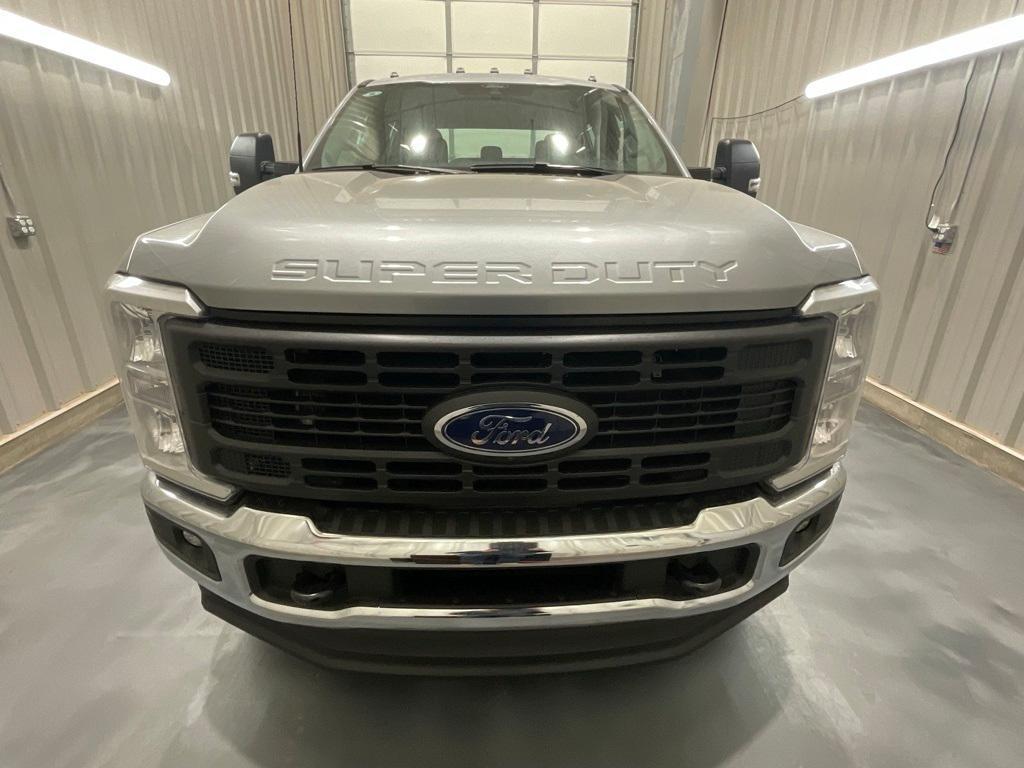 new 2024 Ford F-350 car, priced at $71,915