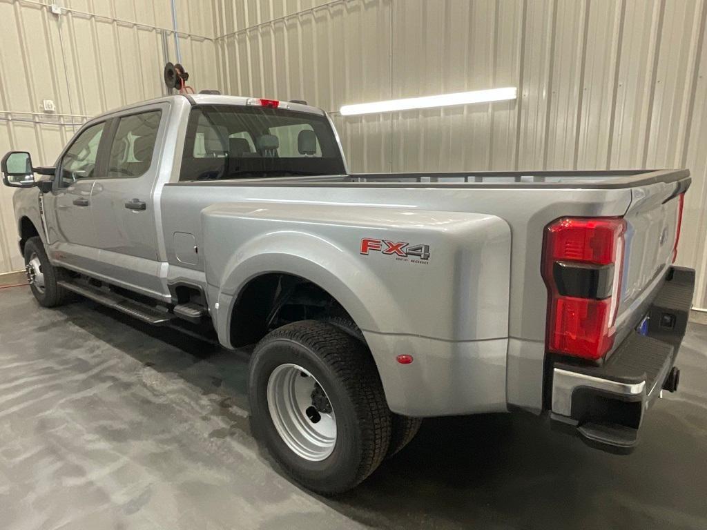 new 2024 Ford F-350 car, priced at $71,915