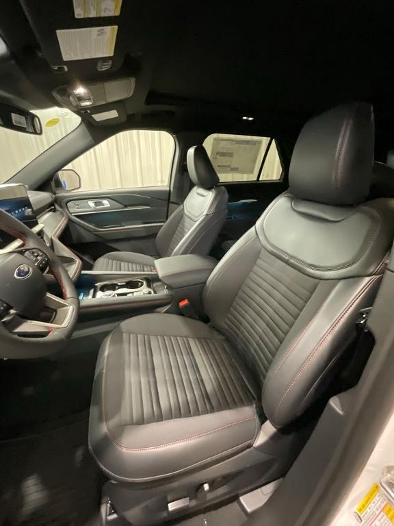 new 2025 Ford Explorer car, priced at $53,481