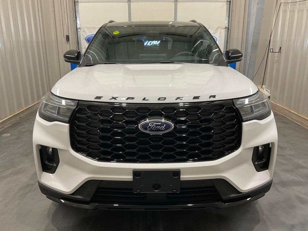 new 2025 Ford Explorer car, priced at $53,481