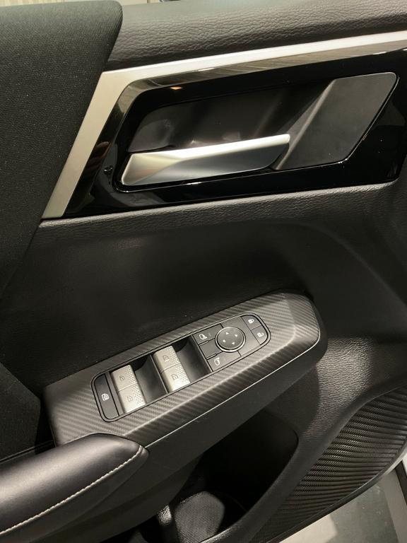 used 2024 Mitsubishi Outlander car, priced at $24,300