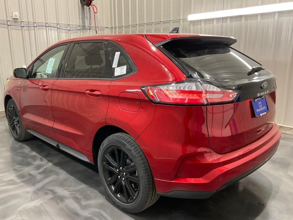 new 2024 Ford Edge car, priced at $38,765