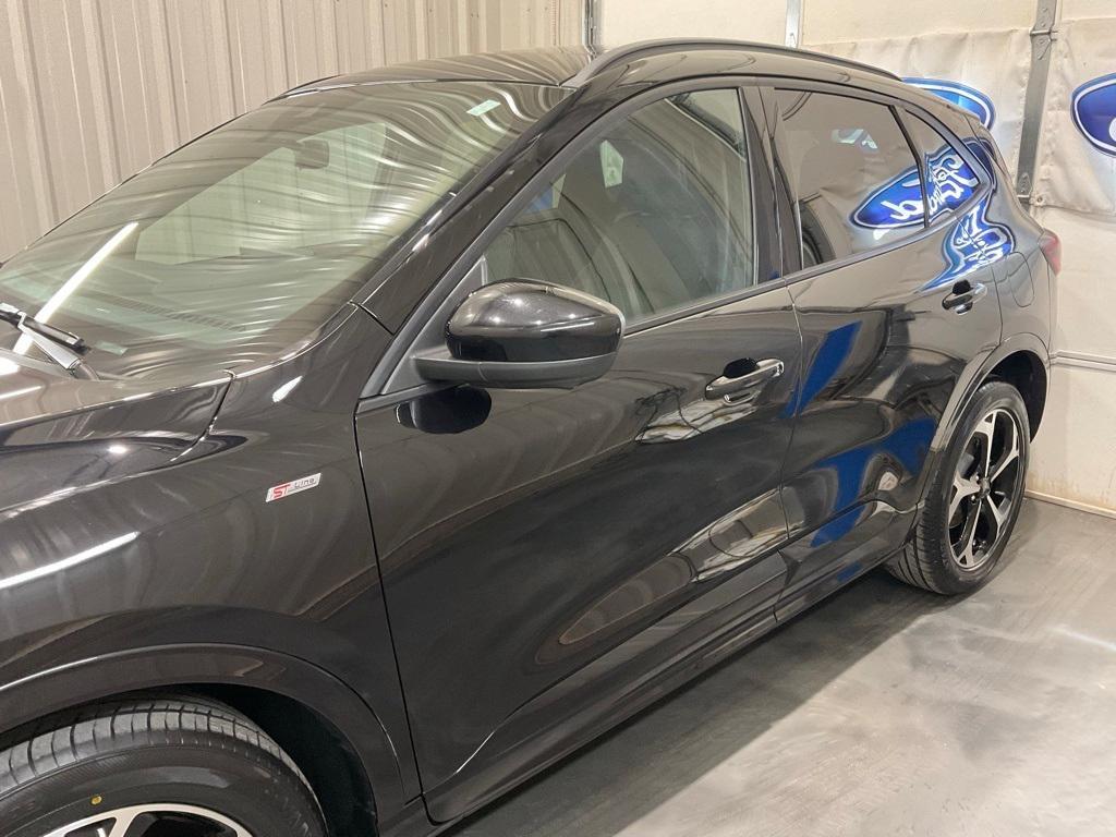 used 2023 Ford Escape car, priced at $25,350