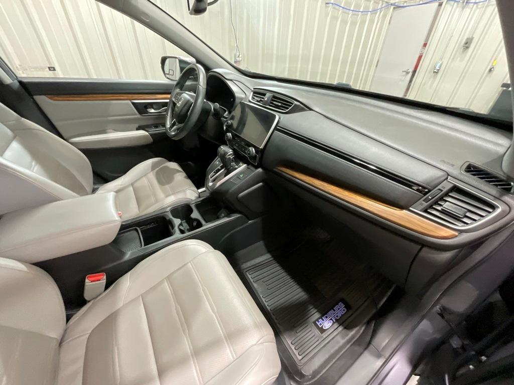 used 2017 Honda CR-V car, priced at $18,900