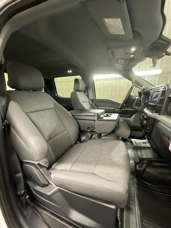 new 2025 Ford F-250 car, priced at $52,415