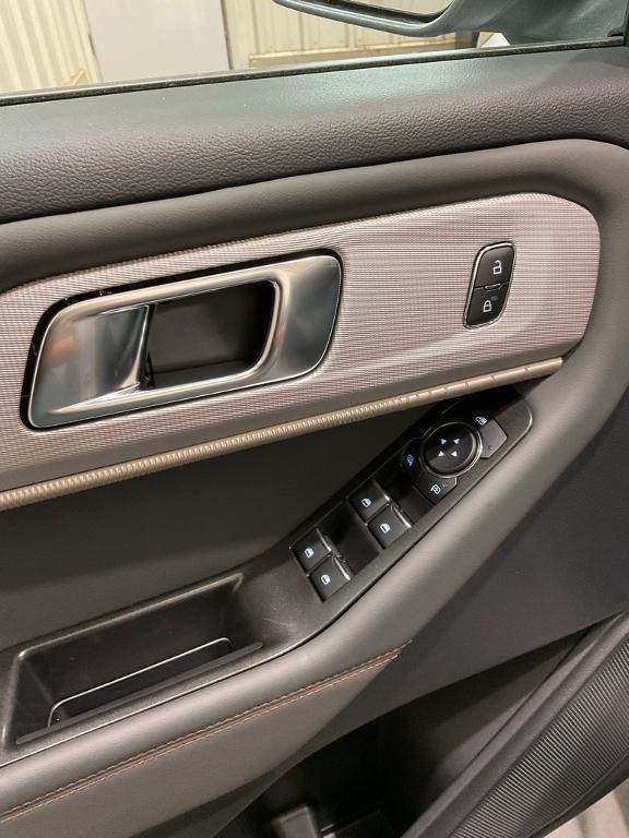 new 2025 Ford Explorer car, priced at $42,485