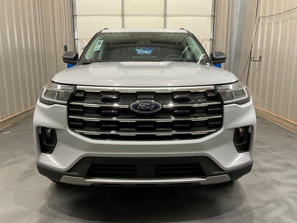 new 2025 Ford Explorer car, priced at $42,485