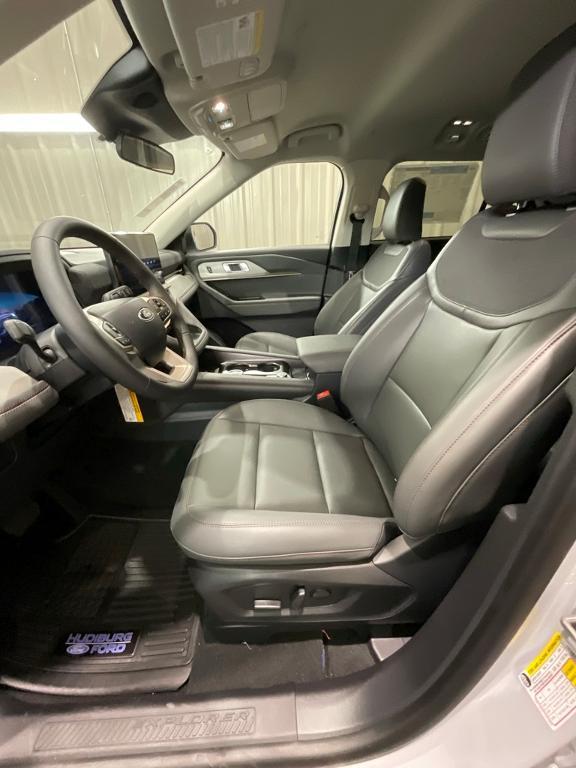 new 2025 Ford Explorer car, priced at $42,485