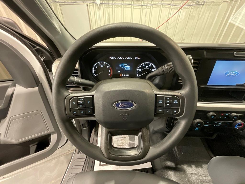 new 2025 Ford F-250 car, priced at $47,753