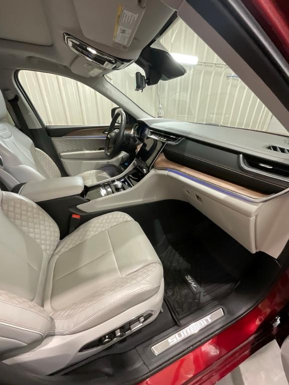 used 2022 Jeep Grand Cherokee 4xe car, priced at $26,990