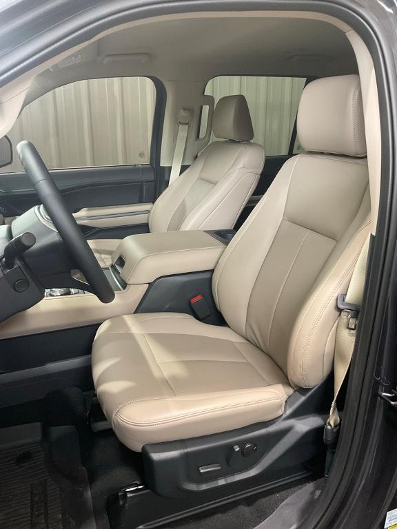 new 2024 Ford Expedition car, priced at $59,985