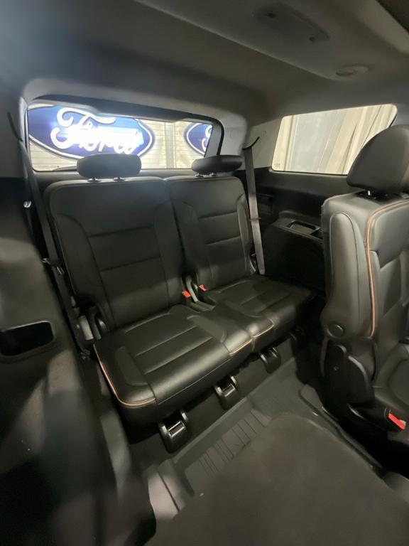 used 2021 GMC Acadia car, priced at $21,990