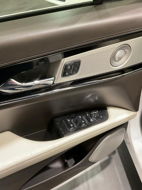 used 2021 Lincoln Nautilus car, priced at $35,990