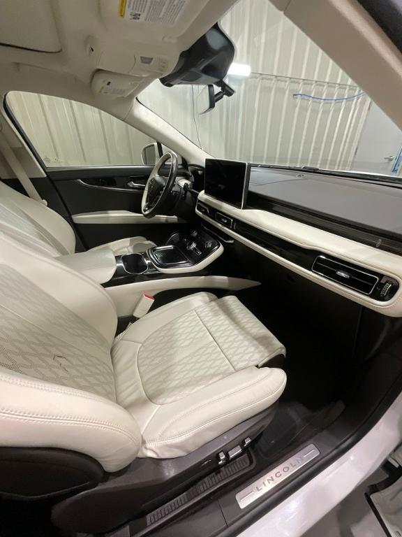 used 2021 Lincoln Nautilus car, priced at $35,990