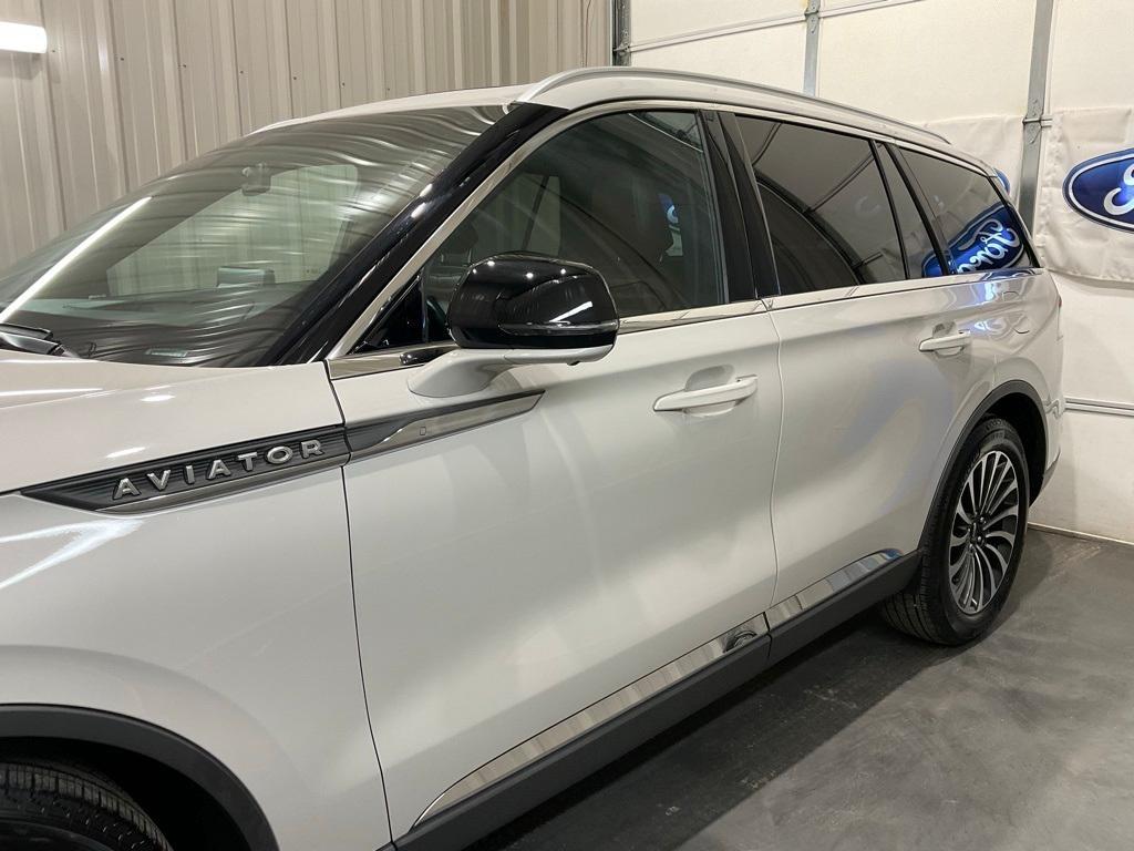 used 2023 Lincoln Aviator car, priced at $50,960