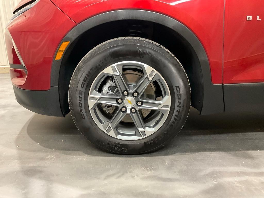 used 2024 Chevrolet Blazer car, priced at $30,899