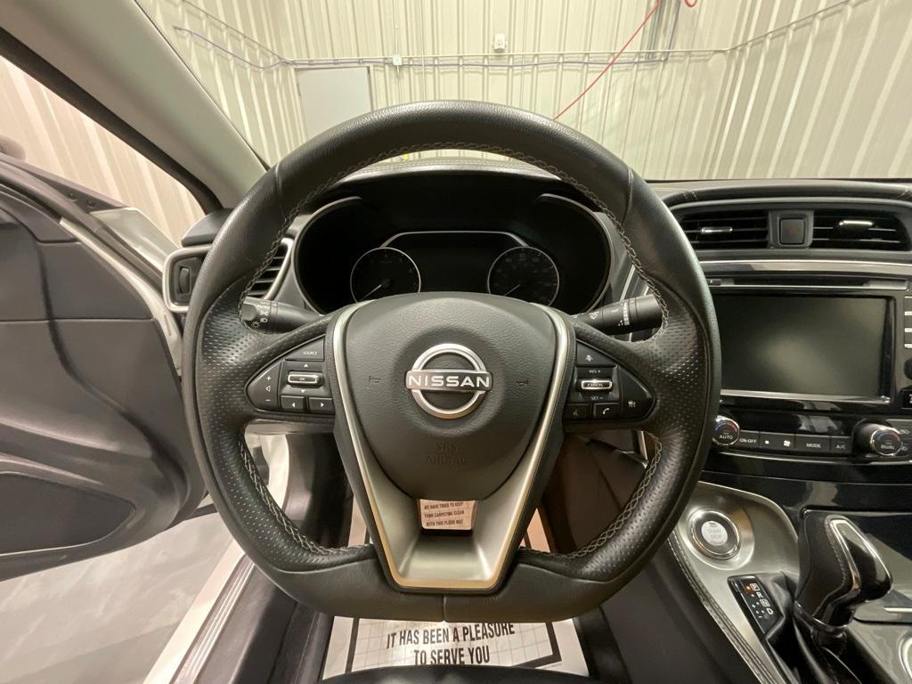 used 2023 Nissan Maxima car, priced at $24,899