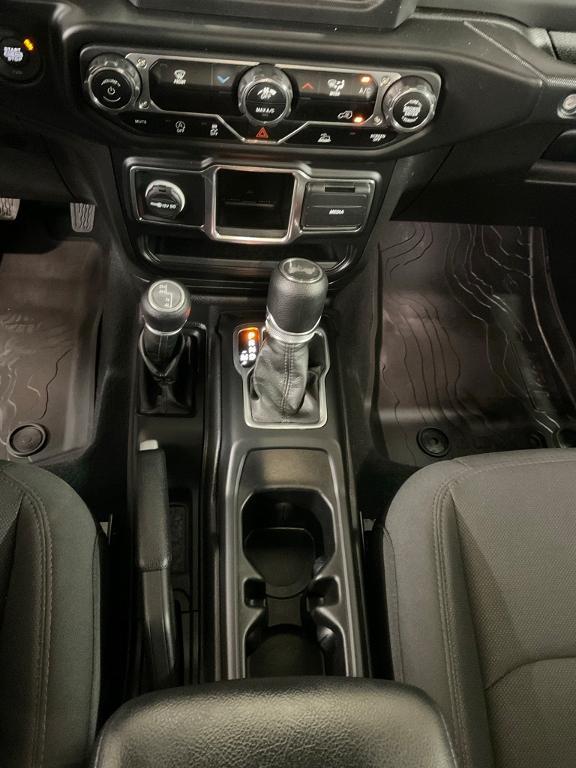 used 2022 Jeep Wrangler Unlimited car, priced at $27,990