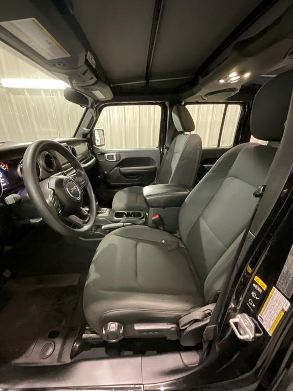 used 2022 Jeep Wrangler Unlimited car, priced at $27,990