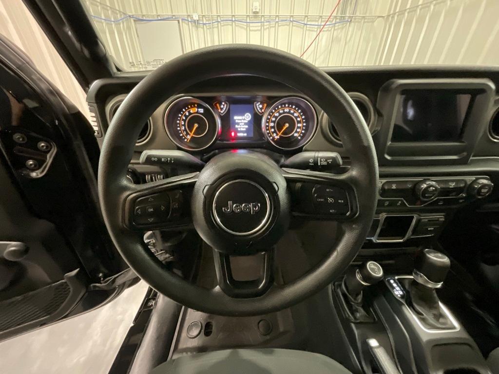 used 2022 Jeep Wrangler Unlimited car, priced at $27,990