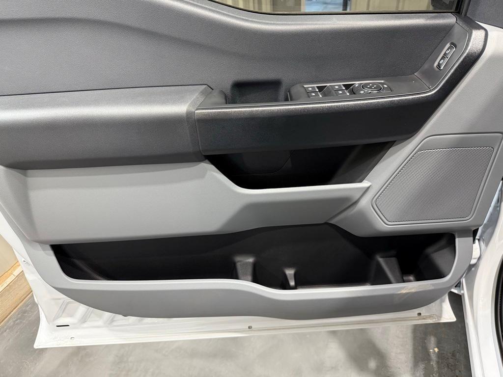 new 2025 Ford F-250 car, priced at $59,895