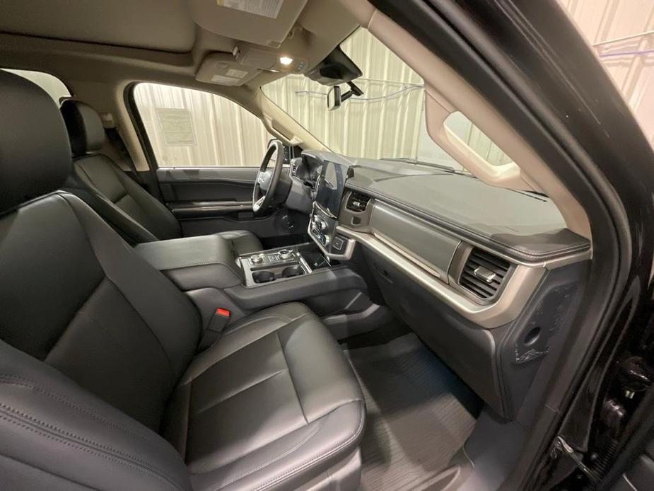 new 2024 Ford Expedition car, priced at $63,985