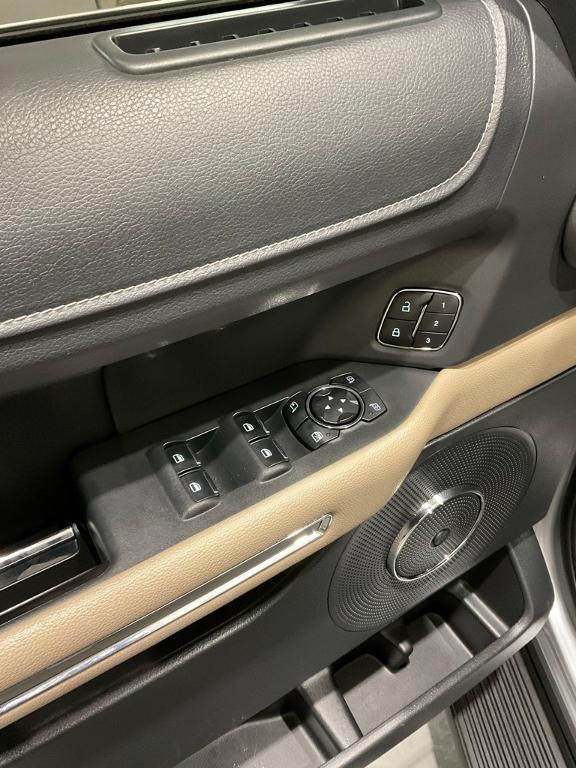 used 2024 Ford Expedition car, priced at $52,980