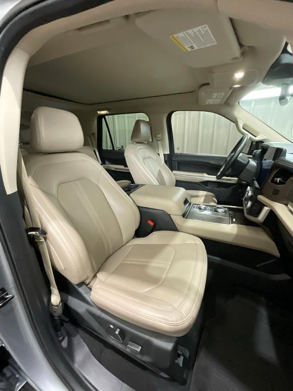 used 2024 Ford Expedition car, priced at $52,980