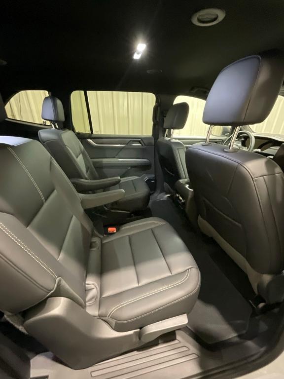 used 2024 GMC Acadia car, priced at $39,970