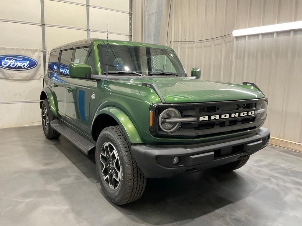 new 2025 Ford Bronco car, priced at $48,799