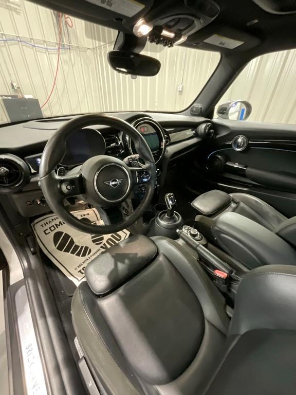 used 2022 MINI Hardtop car, priced at $24,990