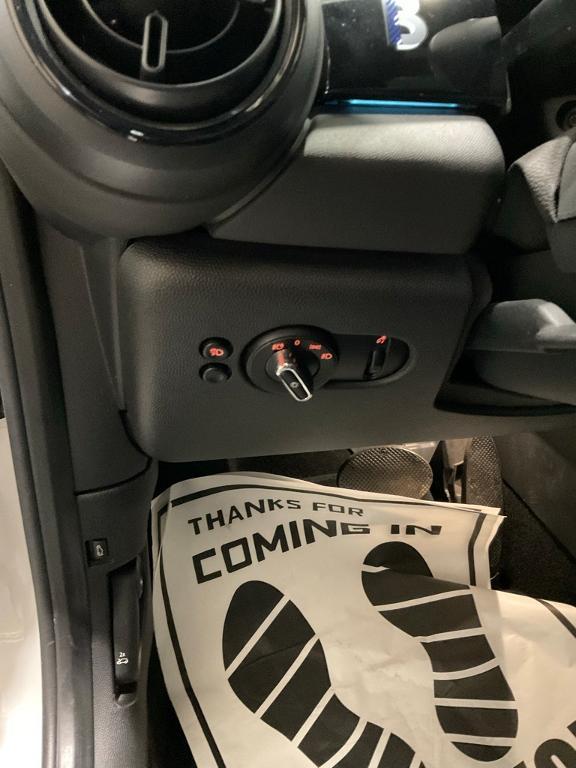 used 2022 MINI Hardtop car, priced at $24,990