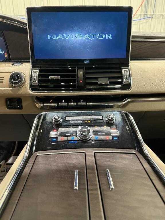 used 2024 Lincoln Navigator car, priced at $76,990