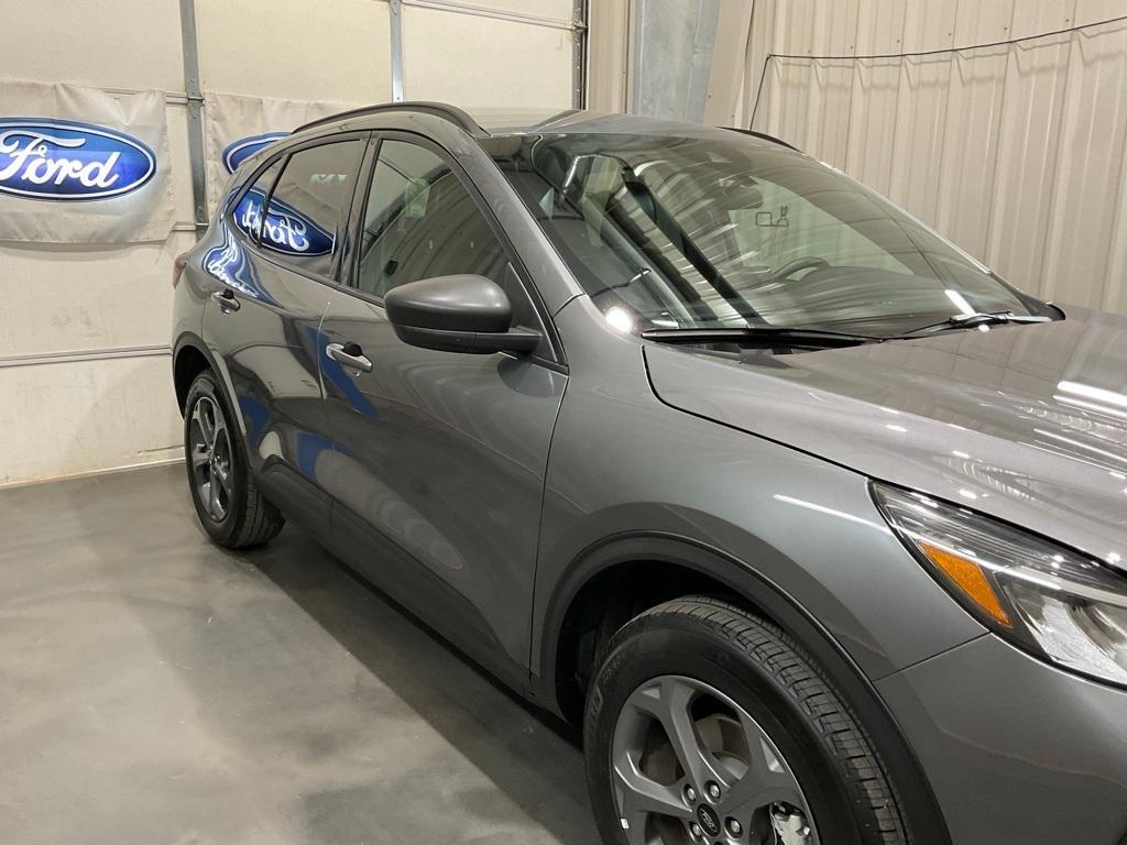 used 2025 Ford Escape car, priced at $24,980