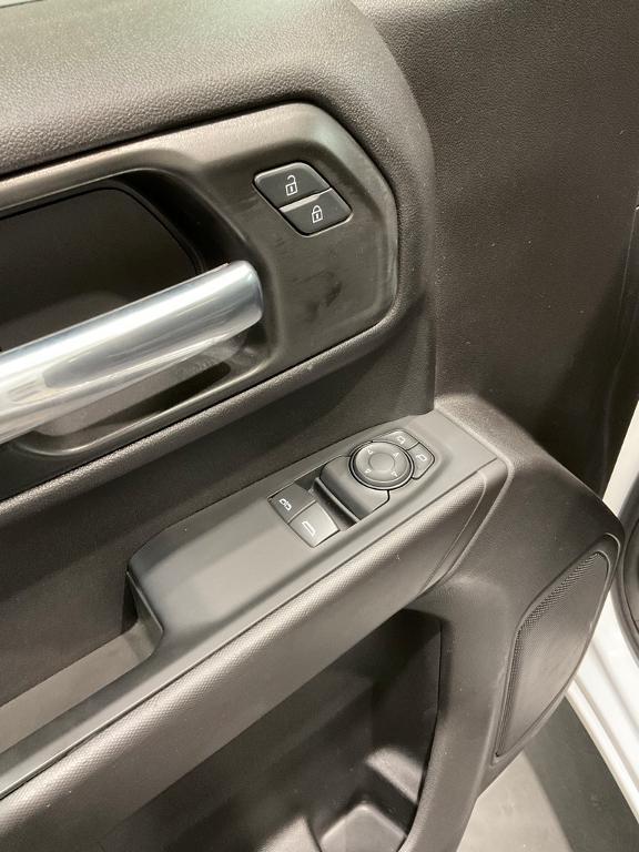 used 2024 Chevrolet Silverado 1500 car, priced at $31,250