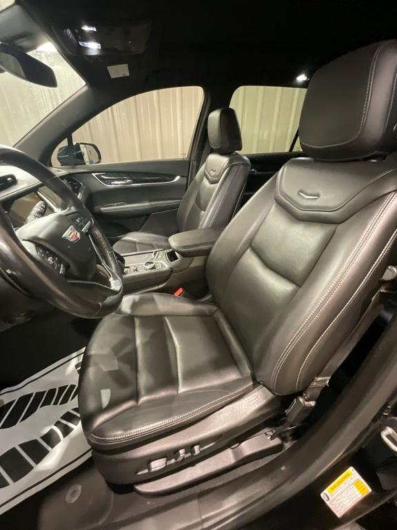 used 2021 Cadillac XT6 car, priced at $26,799