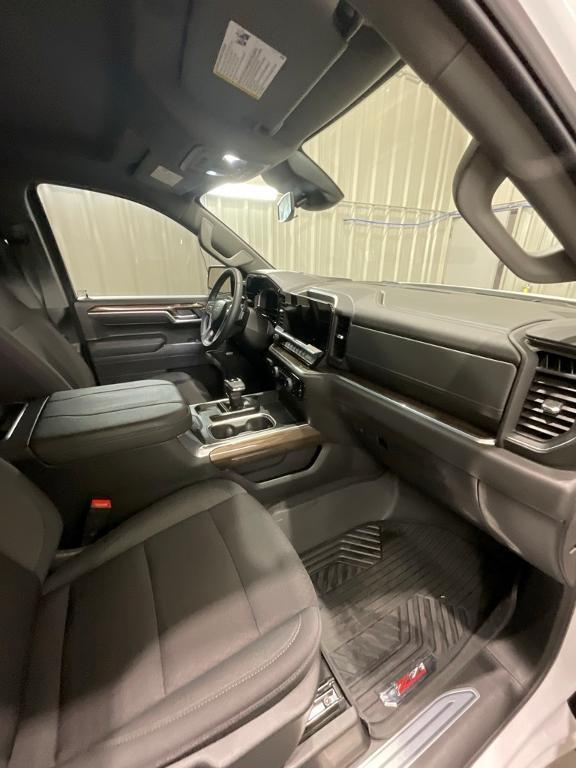 used 2025 Chevrolet Silverado 1500 car, priced at $50,880